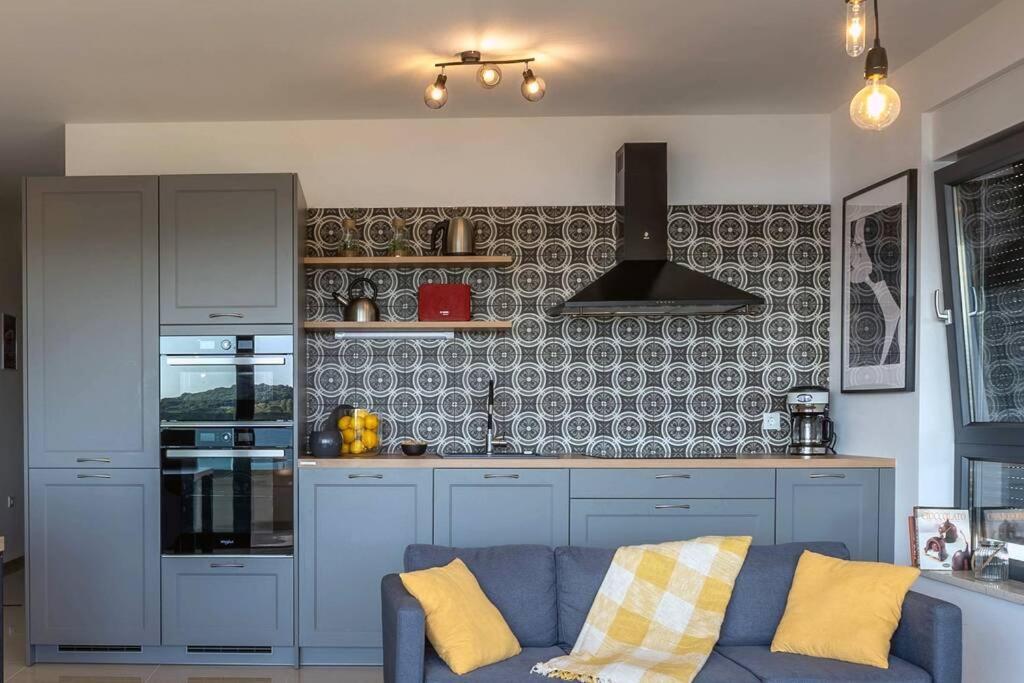 Apartment Emarin بنجول المظهر الخارجي الصورة