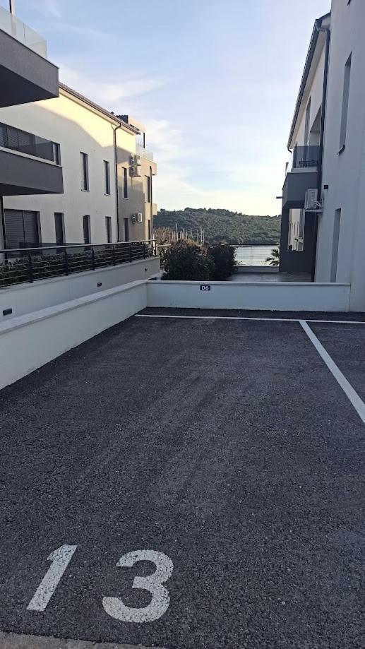 Apartment Emarin بنجول المظهر الخارجي الصورة